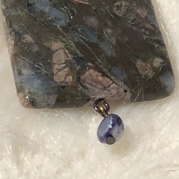 Handmade beaded gemstone, pearl and glass necklace in blues - Picture 6 of 6